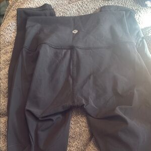Black lululemon leggings